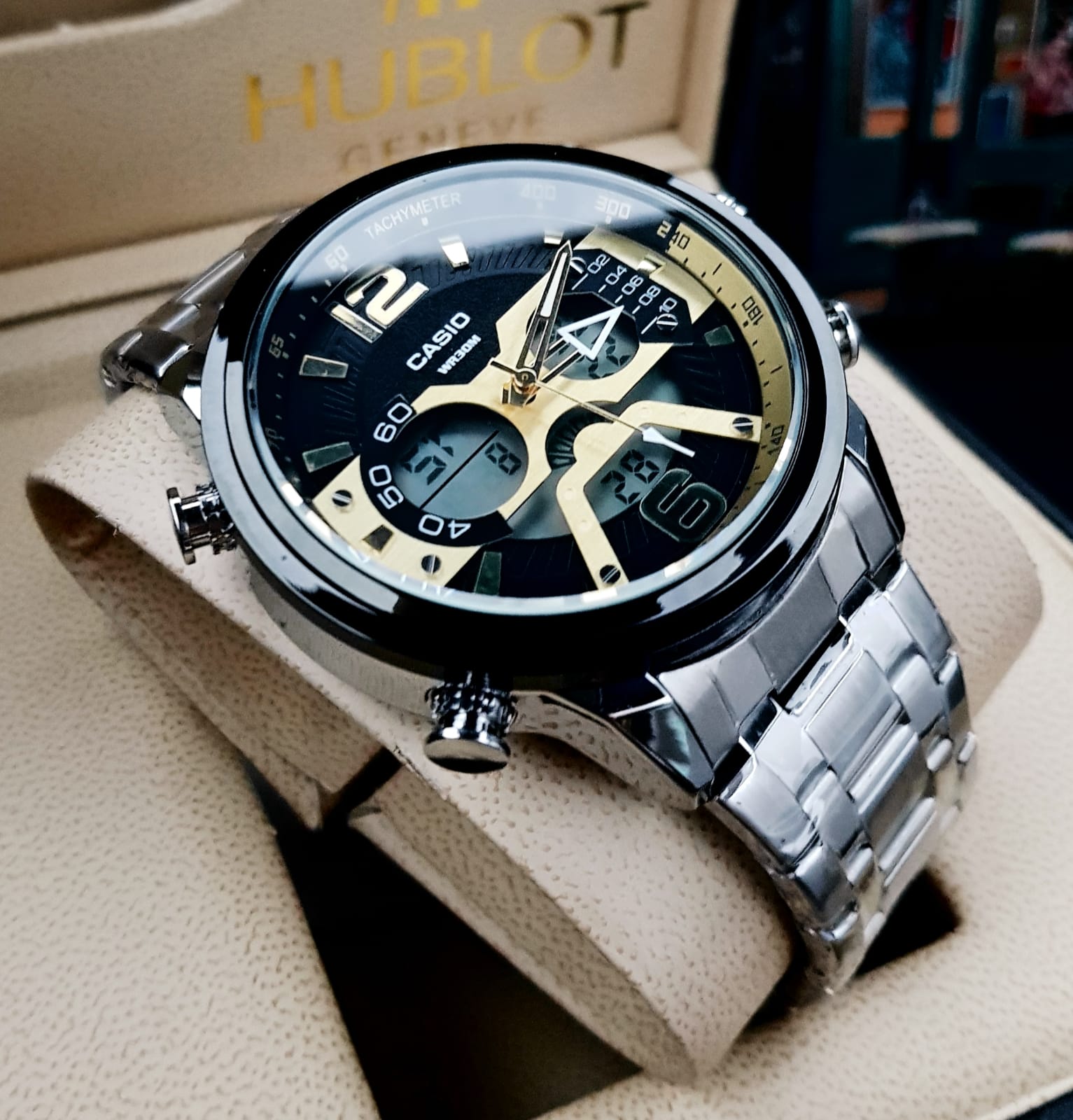 Gray helmet for bikers