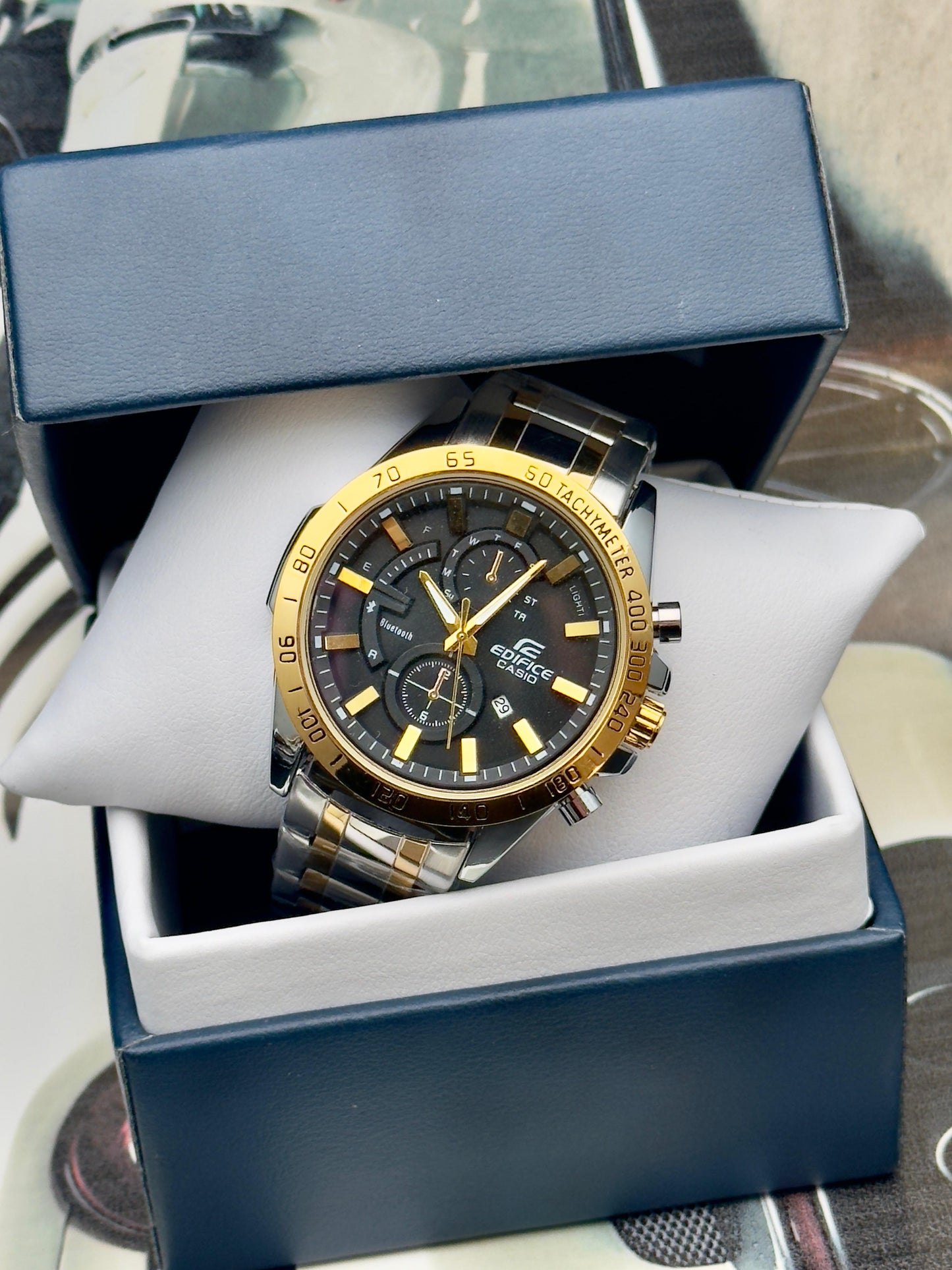 Gray helmet for bikers