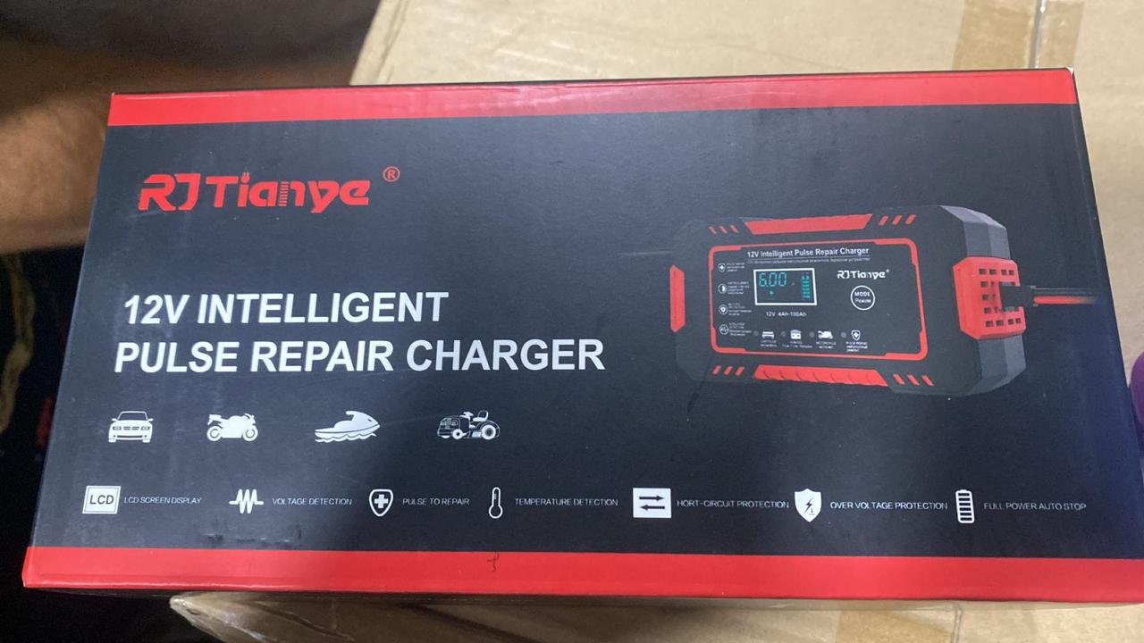 Cargador Baterías Carro Motos 12v