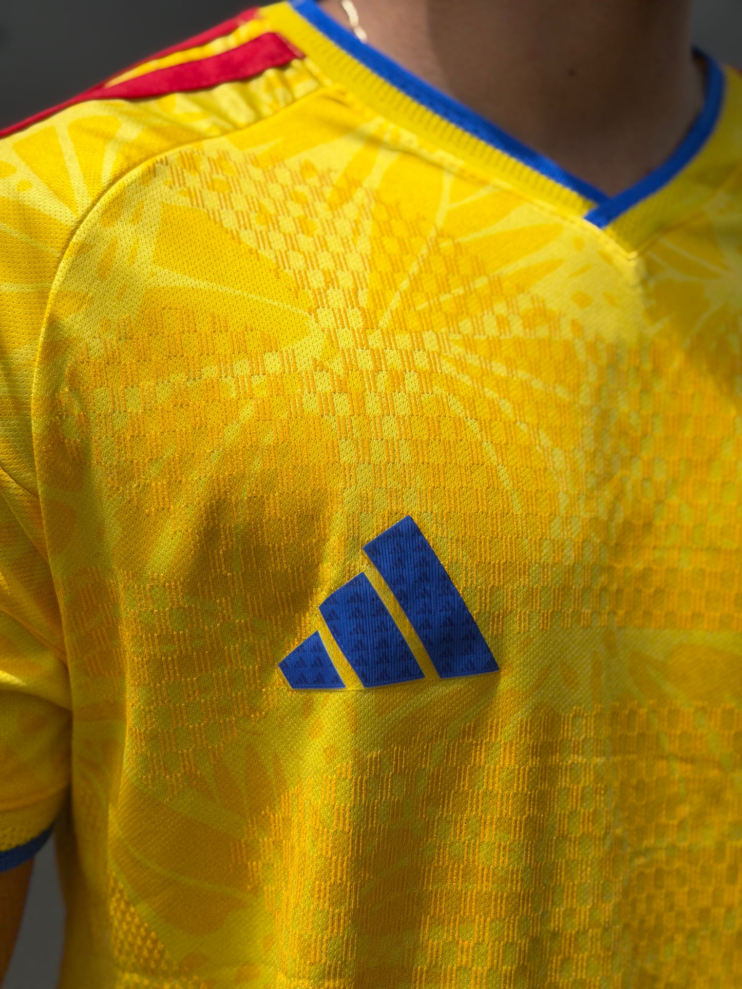 Camiseta Selección Colombia Hombre/Mujer 2026 versión jugador 1.1 premium
